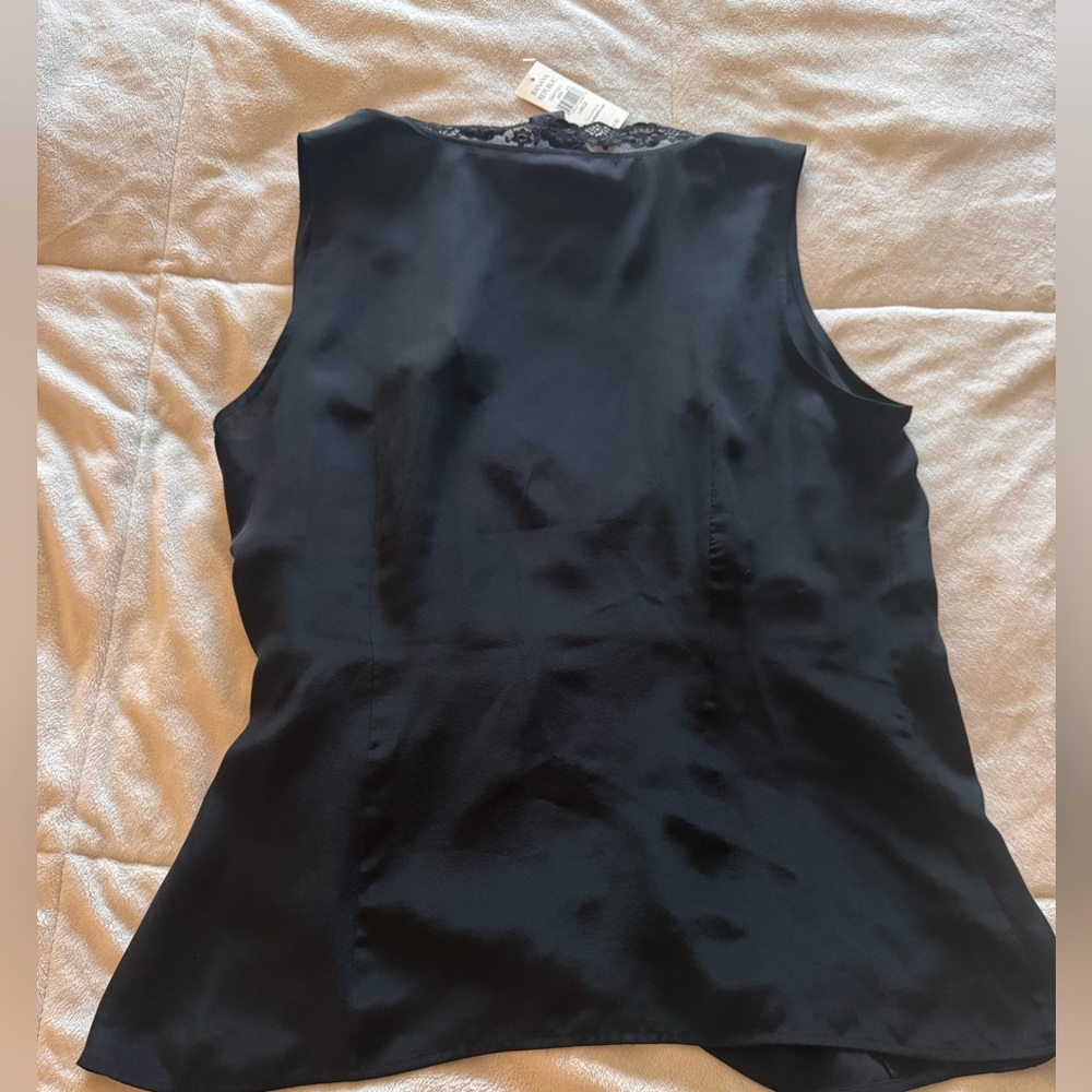 NWT BANANA REPUBLIC 100% SILK BLACK LACE-TRIMMED WRAP TOP SIZE LARGE - Picture 6 of 7